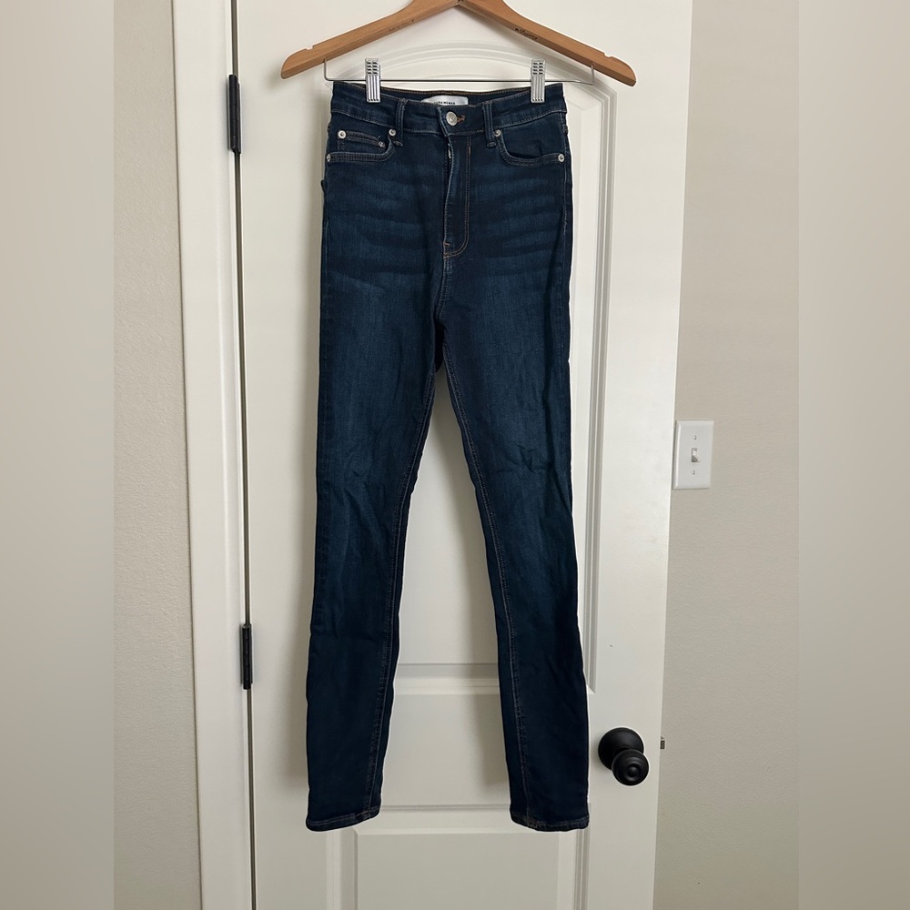 Zara Classic Blue Women's Jeans Size 2